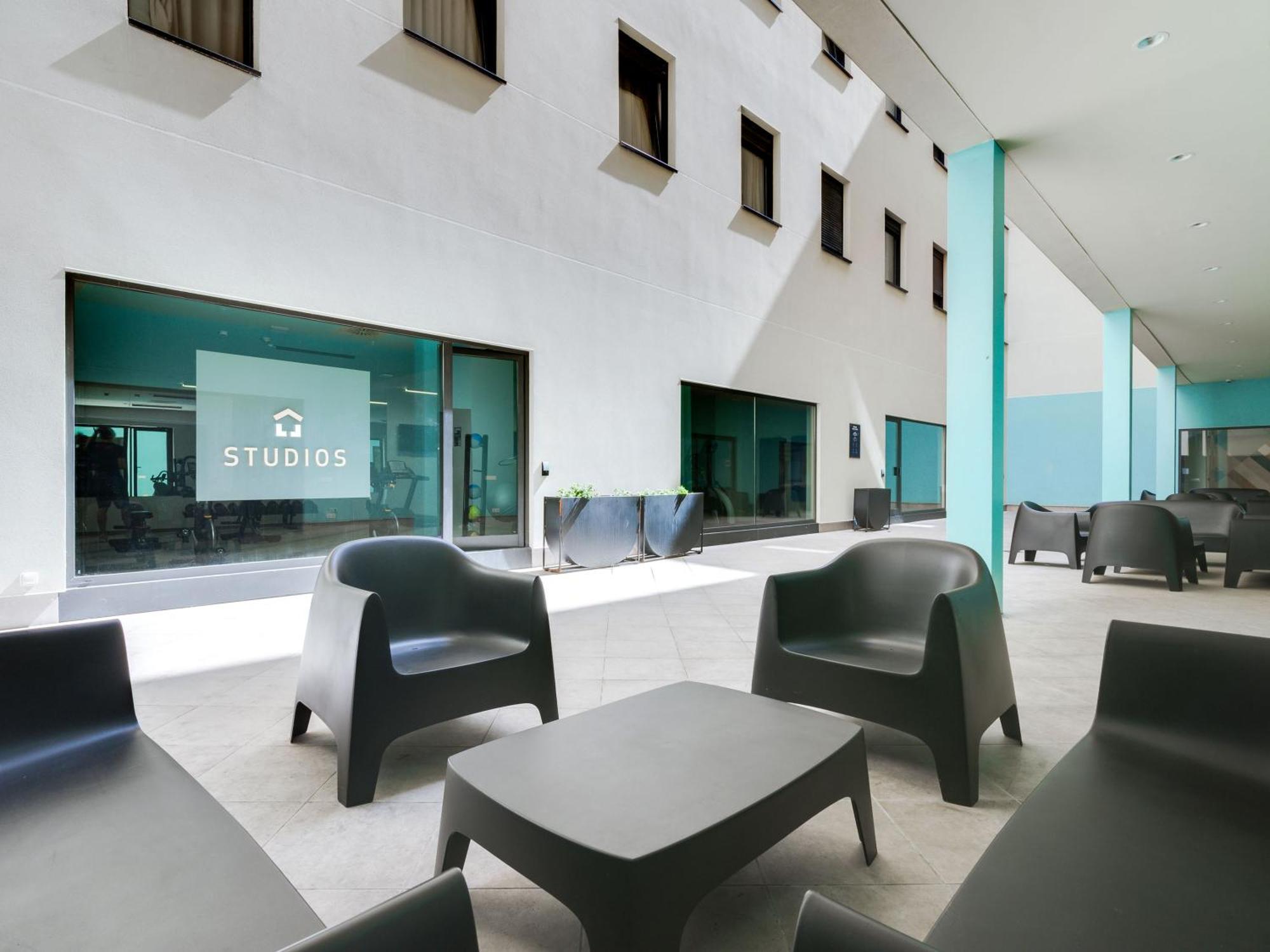 Livensa Living Studios San Sebastián Dış mekan fotoğraf